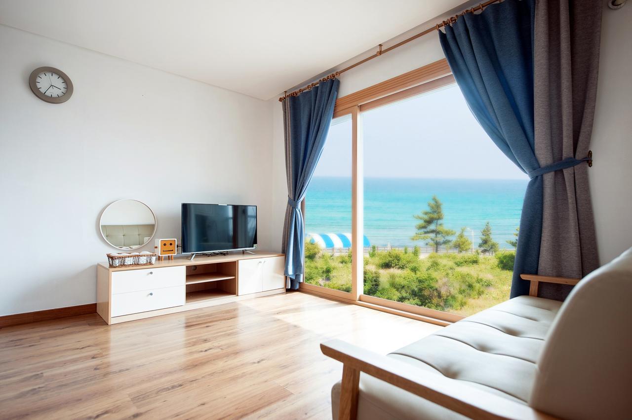 Jeju Sullem Pension Exterior photo